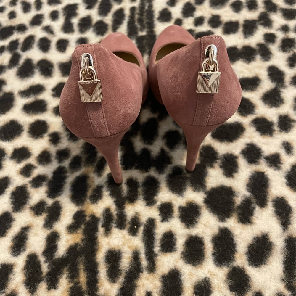 Michael Kors Dusty Pink Suede Heels - Picture 3 of 4